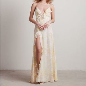 Luxxel | NWT TROPIC LIKE ITS HOT MAXI SLIT DRESS - YELLOW